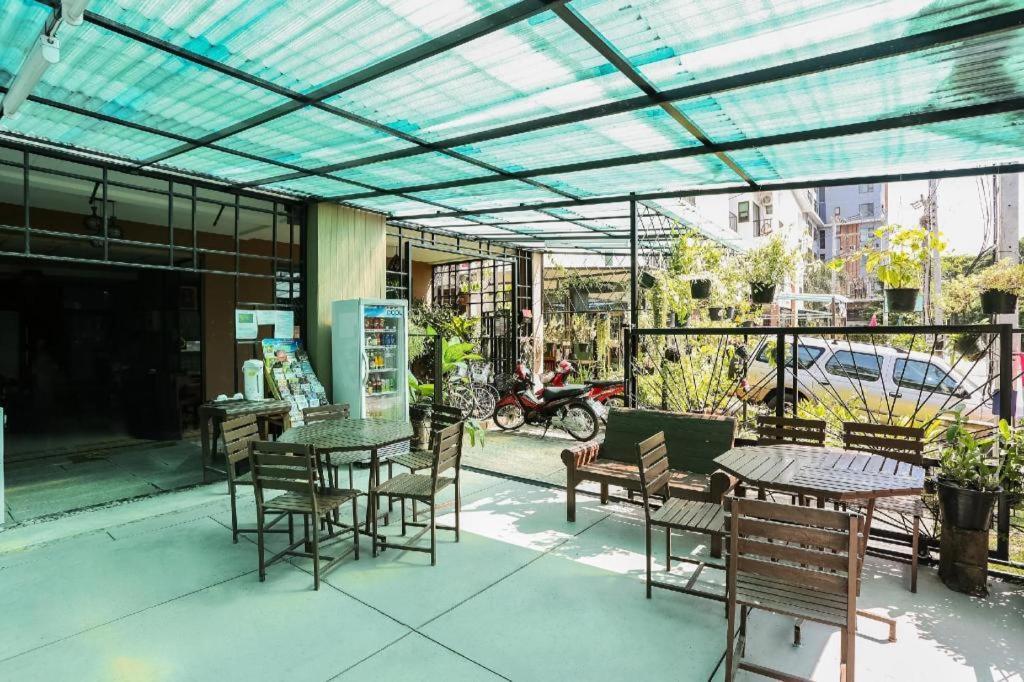 Отель Nakara Boutique Чиангмай Экстерьер фото